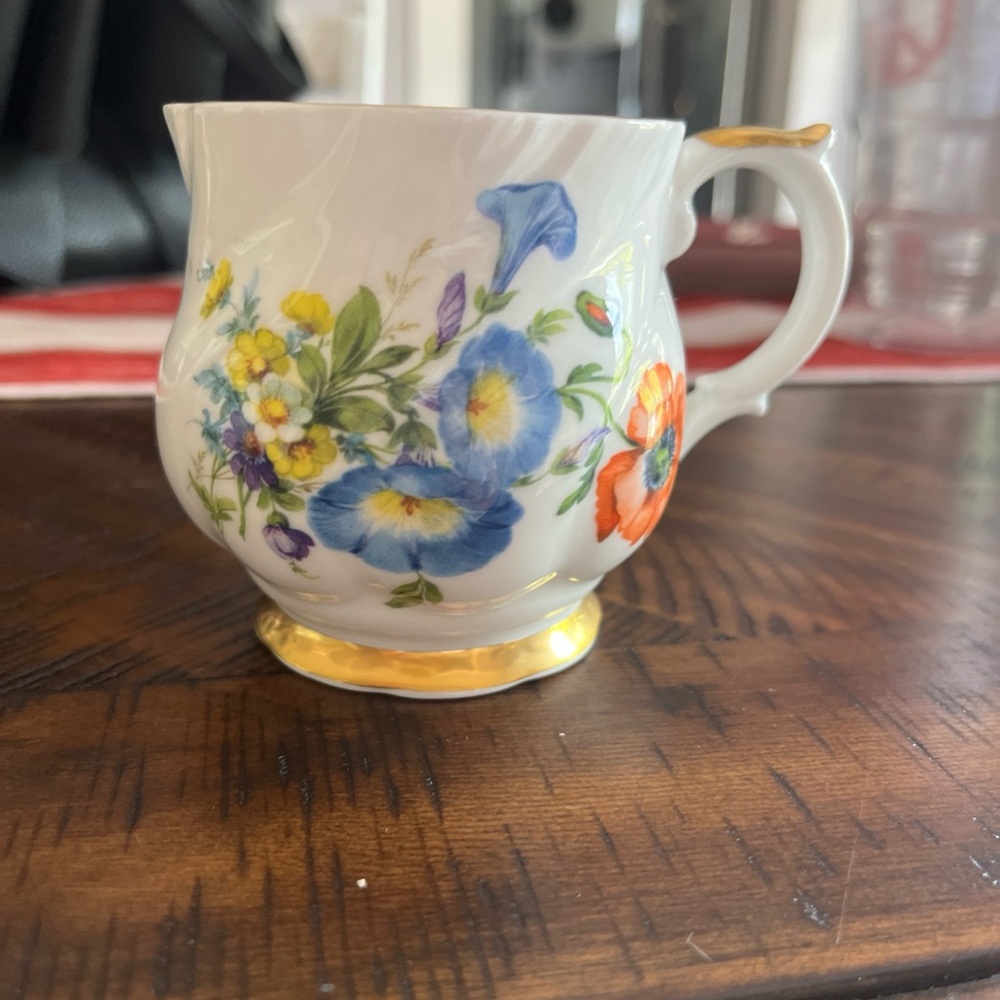 Haworth Queen’s Fine Bone China Teacup